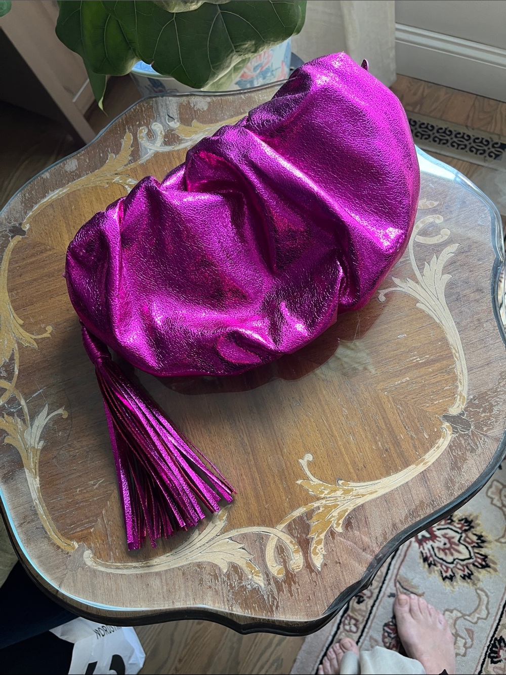 Rebecca Minkoff Metallic Magenta Drawstring Wristlet Clutch bag - Picture 4 of 4